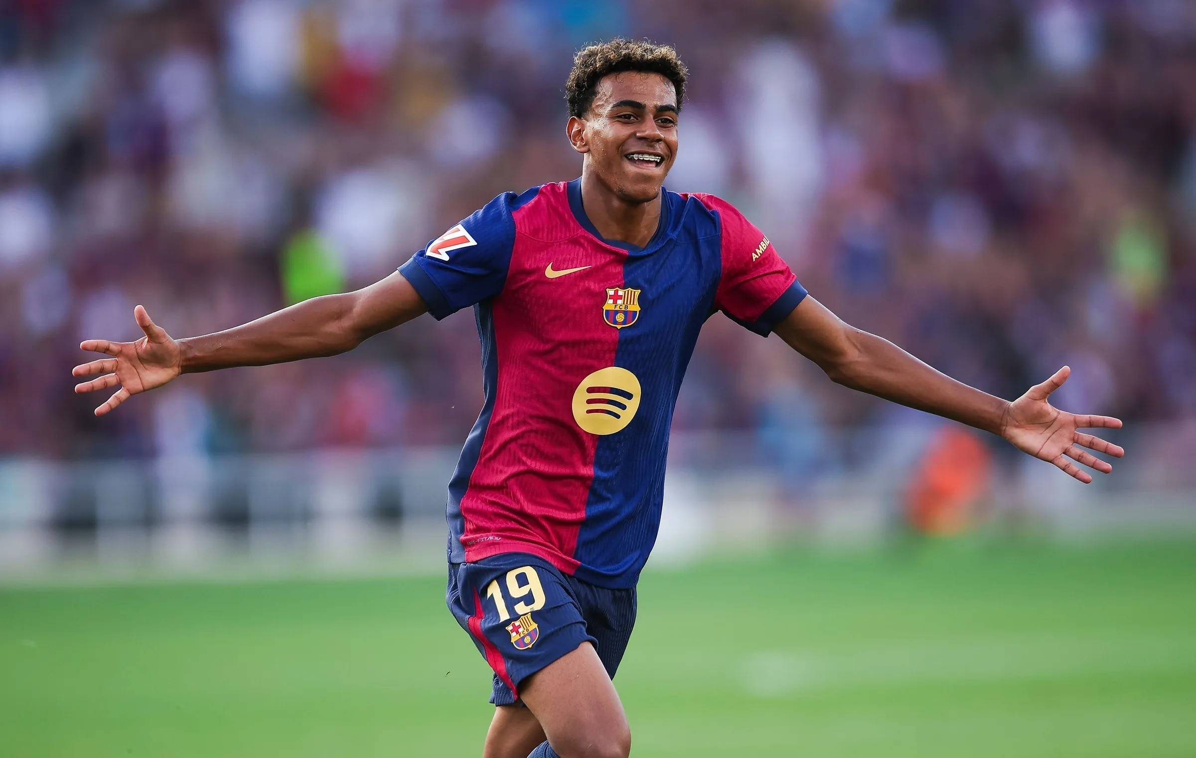 里程碑夜！阿斯顿维拉外线爆发，欧联今夜刷纪录，震撼外界，球探报告显示潜力的简单介绍